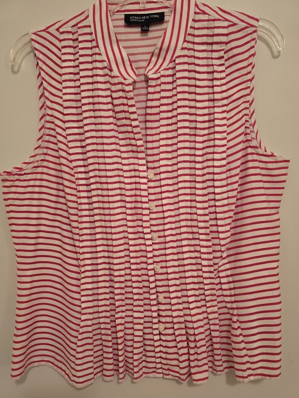 Jones New York Pink & White Striped Sleeveless Pleated Button-Front Top